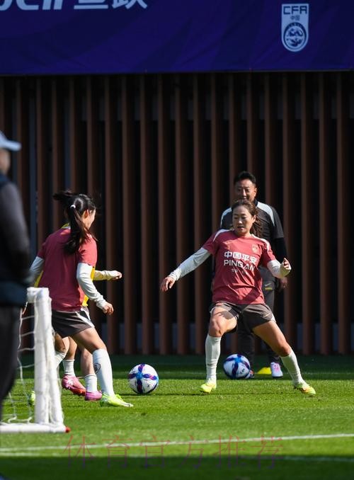 打造“干净的国家队” 男女足国家队接受反兴奋剂培训 打造“干净的国家队” 男女足国家队接受反兴奋剂培训